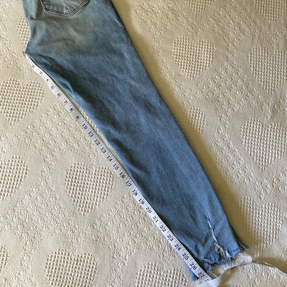 Jeans - Picture 4 of 10